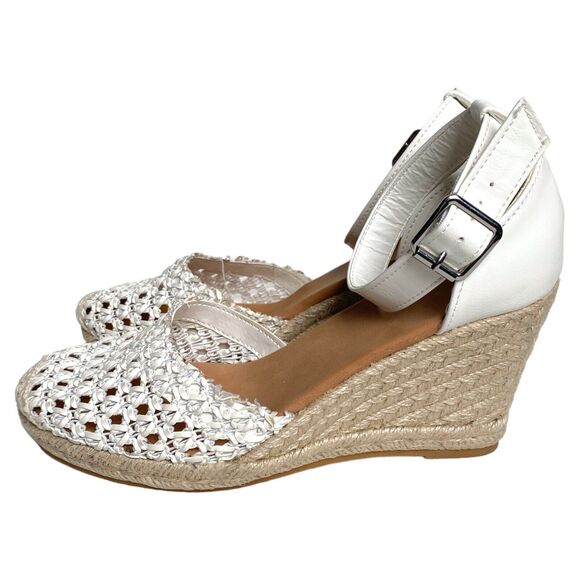 Journee Collection Espadrille Wedge Sandals Sierra White Jute Ankle Strap, Sz 10 - Picture 4 of 8